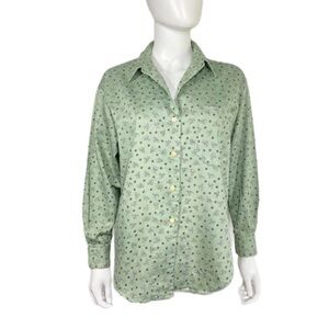 Dockers Women’s Sage Berry Print Soft Cotton Long Sleeve Button Down